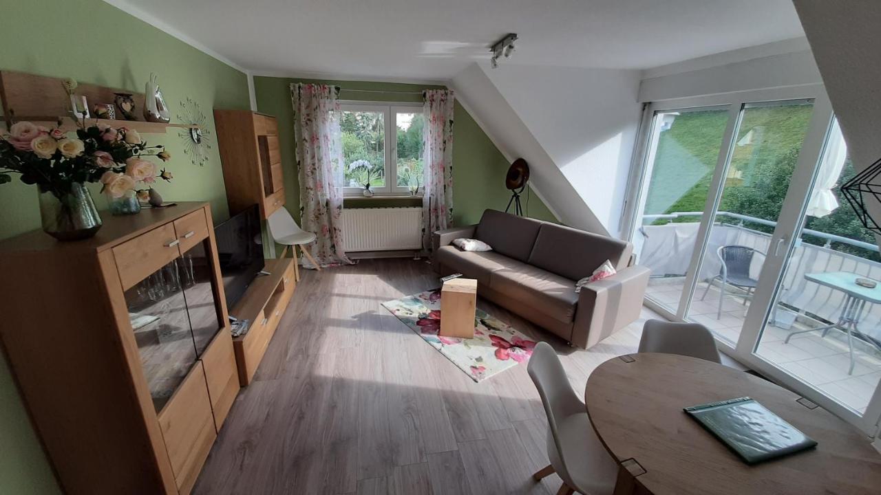 Apartmenthaus "Zum Birnbaum" Rosstal Bagian luar foto