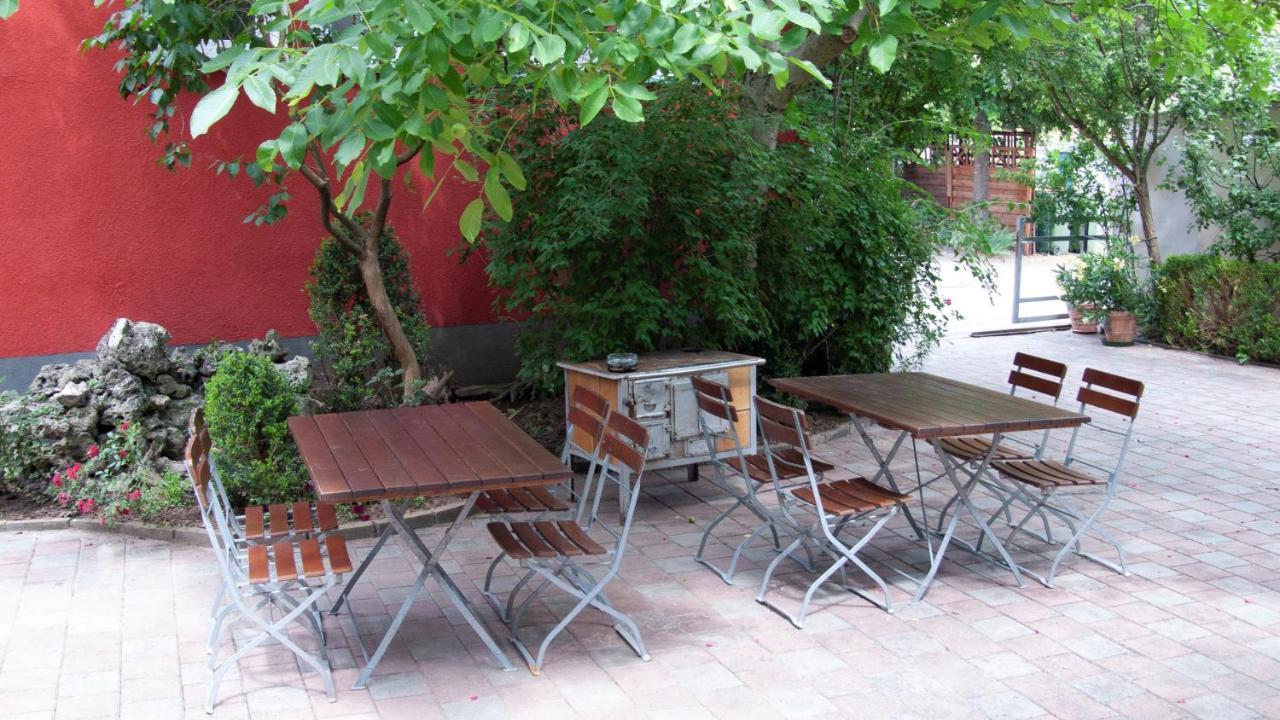 Apartmenthaus "Zum Birnbaum" Rosstal Bagian luar foto