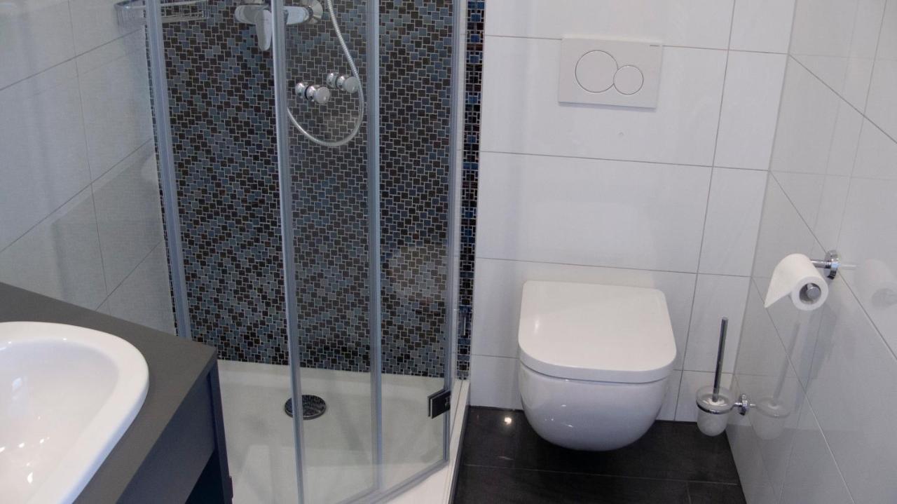 Apartmenthaus "Zum Birnbaum" Rosstal Bagian luar foto