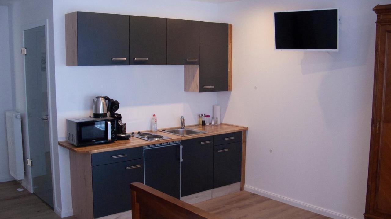 Apartmenthaus "Zum Birnbaum" Rosstal Bagian luar foto